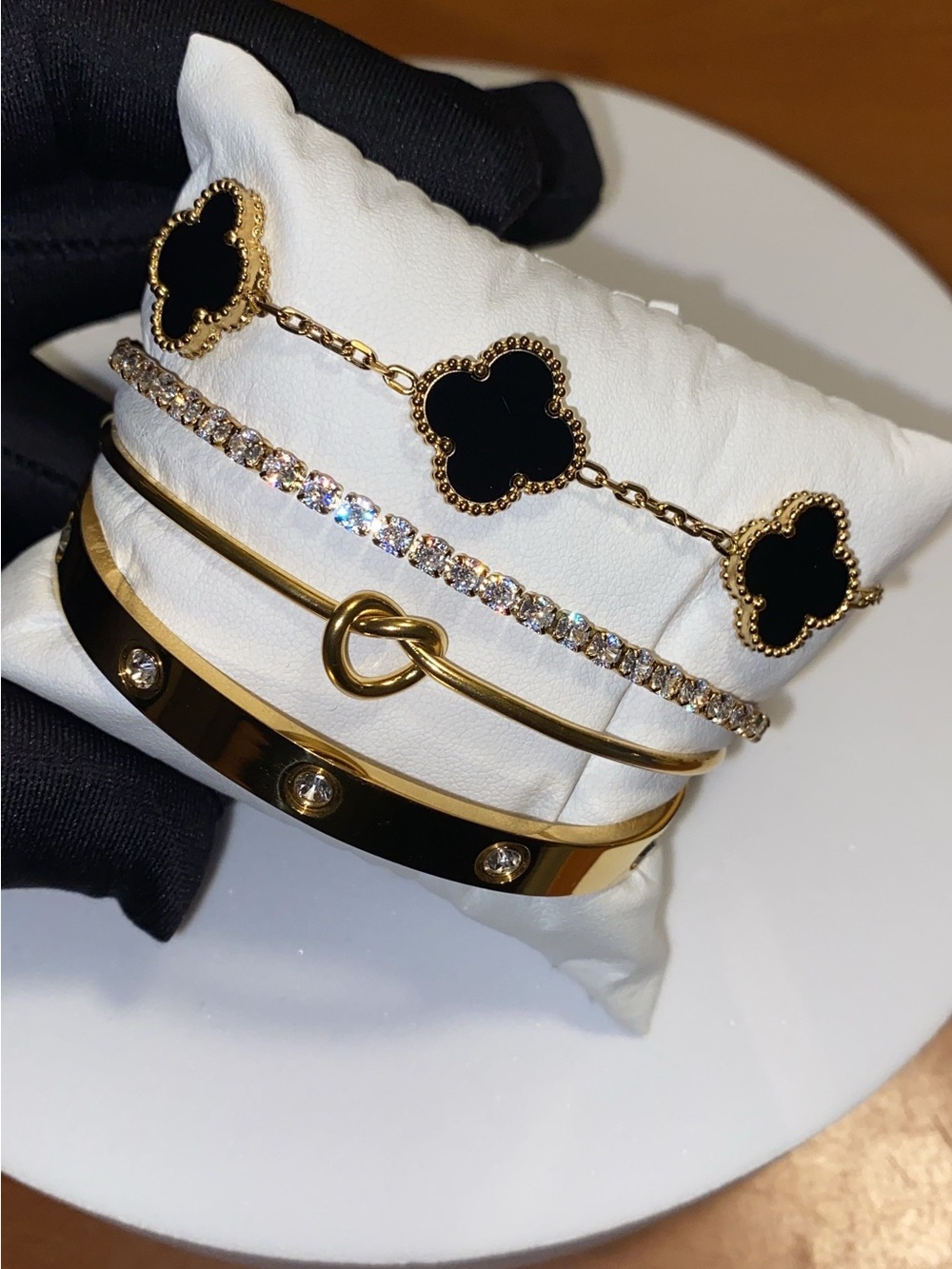 4PC Gold & Black Clover Bracelet Stack